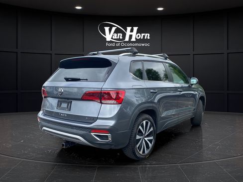 Used 2022 Volkswagen Taos SE AWD/4WD image 7
