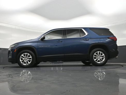 Used 2023 Chevrolet Traverse LS FWD image 26