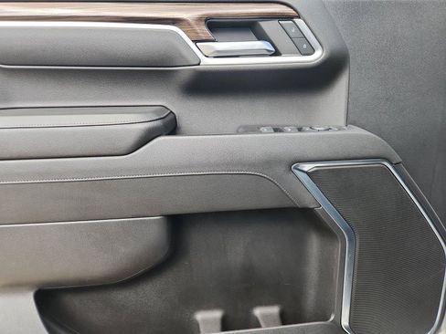Certified 2022 Chevrolet Silverado 1500 LT RWD image 21