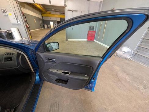 Used 2011 Ford Fusion SEL w/ 301A Rapid Spec Order Code FWD image 27