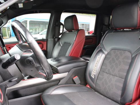 Used 2019 RAM 1500 Rebel w/ Rebel Level 2 Equipment Group AWD/4WD image 14