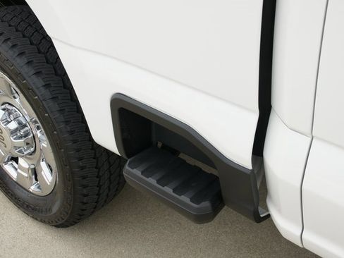 New 2025 Ford F250 King Ranch w/ Chrome Package image 13