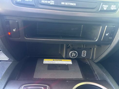 Used 2023 Honda Passport EX-L image 17
