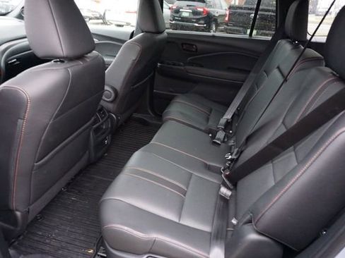 Used 2022 Honda Passport TrailSport image 14