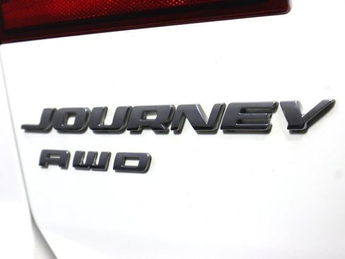 Used 2014 Dodge Journey SXT AWD/4WD image 31