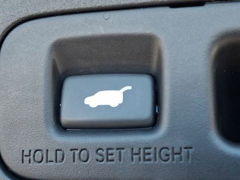 Used 2023 Honda CR-V EX-L image 29