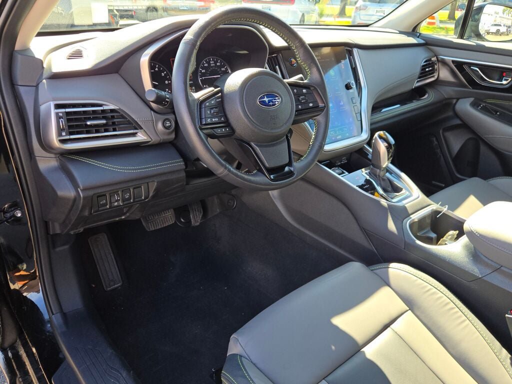 Certified 2024 Subaru Outback Onyx Edition AWD/4WD image 24