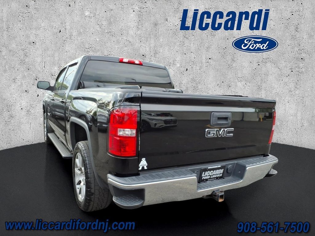 Used 2017 GMC Sierra 1500 SLE w/ SLE Value Package AWD/4WD image 4