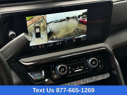 Used 2025 GMC Sierra 2500 AT4 AWD/4WD image 26