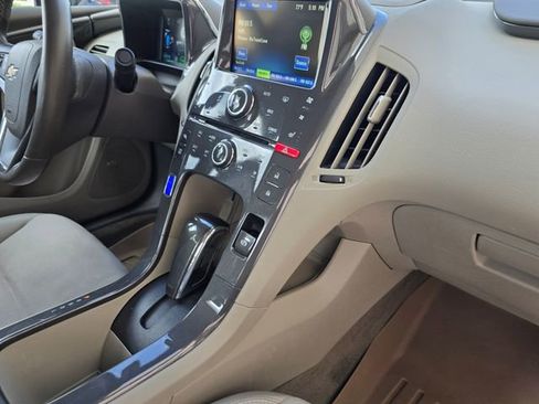 Used 2014 Chevrolet Volt Premium w/ Premium Trim Package image 42