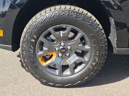 New 2025 Ford Maverick Tremor image 7