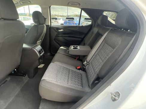 Used 2023 Chevrolet Equinox LT FWD image 24