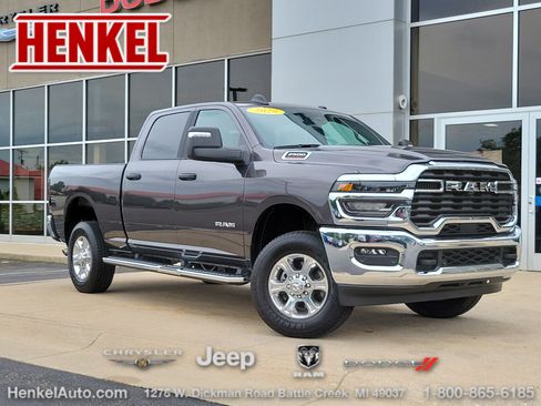 Used 2026 RAM 2500 Big Horn AWD/4WD image 1