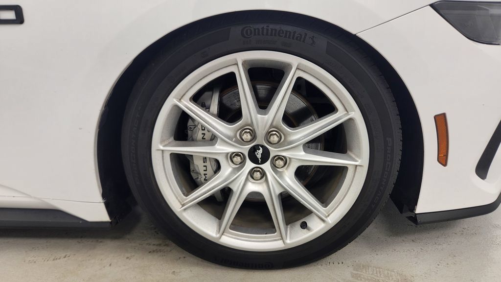 Used 2024 Ford Mustang GT Premium RWD image 9