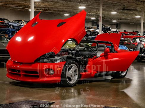 Used 1994 Dodge Viper RT/10 image 64