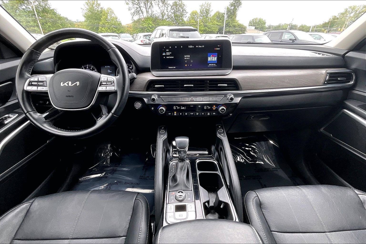 Used 2022 Kia Telluride EX w/ EX Premium Package AWD/4WD image 15