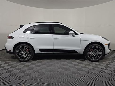 New 2026 Porsche Macan S image 8