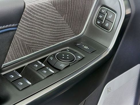 New 2025 Ford F350 Platinum w/ FX4 Off-Road Package image 20