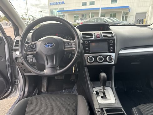 Used 2015 Subaru Crosstrek 2.0i Premium w/ Moonroof Package image 15