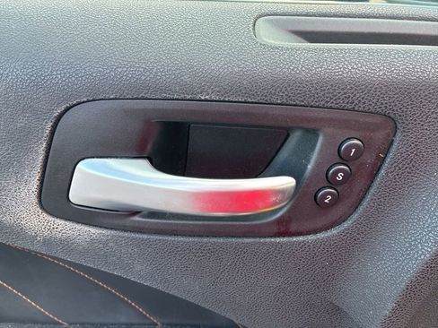 Used 2018 Dodge Charger R/T image 17