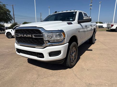 Used 2022 RAM 2500 Tradesman AWD/4WD image 3