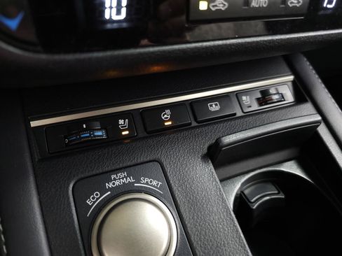 Used 2017 Lexus ES 350 w/ Luxury Package FWD image 26
