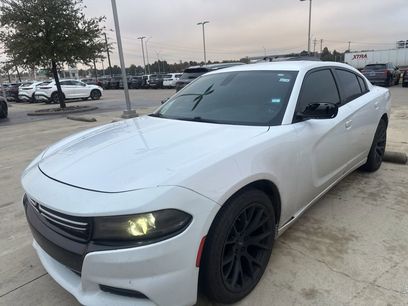 Used 2015 Dodge Charger SE w/ Popular Equipment Group