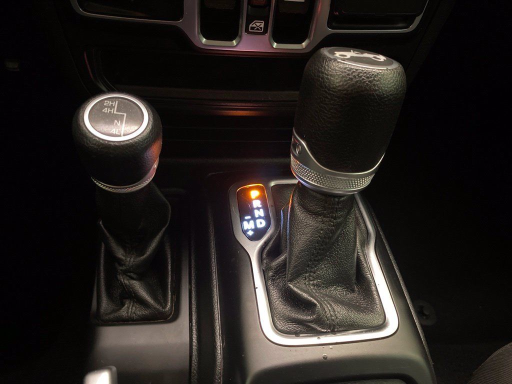 Used 2019 Jeep Wrangler Unlimited Sport S AWD/4WD image 15