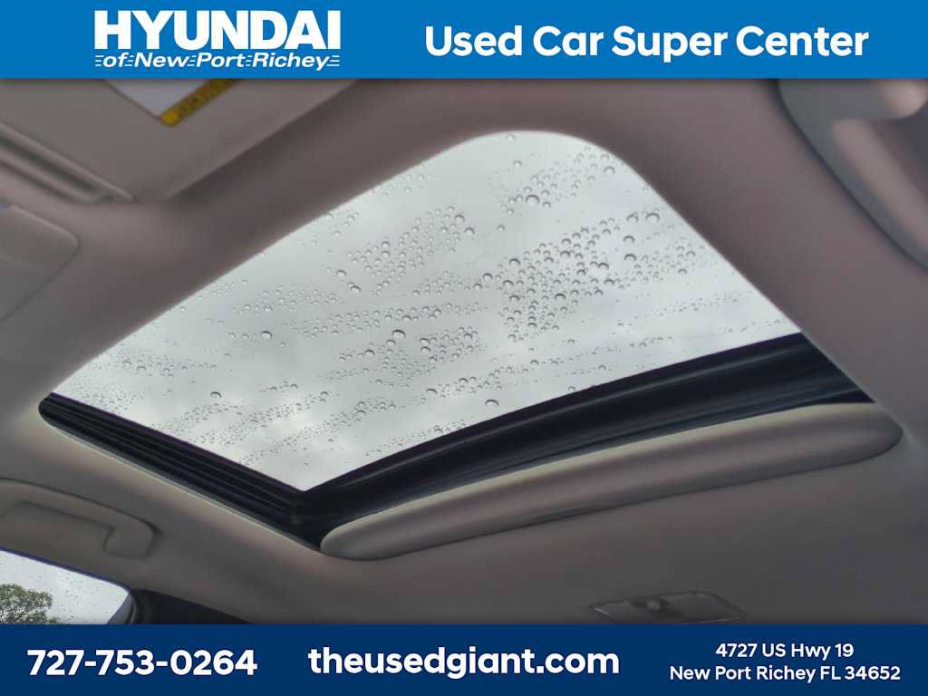 Used 2020 Toyota Corolla LE w/ LE Premium Package FWD image 19