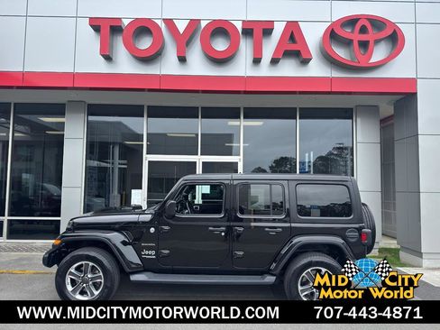 Used 2020 Jeep Wrangler Unlimited Sahara AWD/4WD image 1