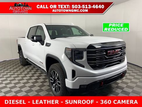 Used 2025 GMC Sierra 1500 AT4 w/ Technology Package AWD/4WD image 1