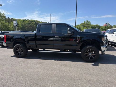 Used 2018 Ford F250 XL w/ STX Appearance Package image 12