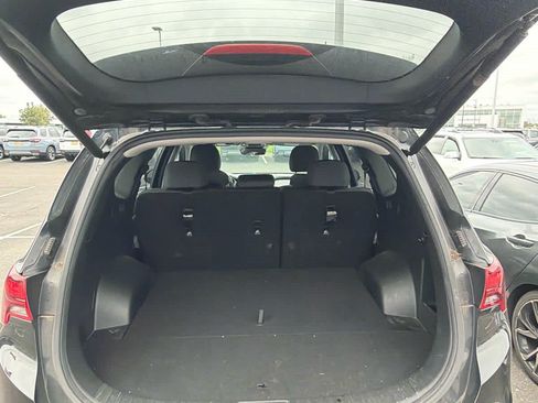 Used 2023 Hyundai Santa Fe SEL AWD/4WD image 7
