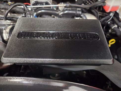 Used 2024 Chevrolet Silverado 2500 LTZ w/ LTZ Premium Package AWD/4WD image 91