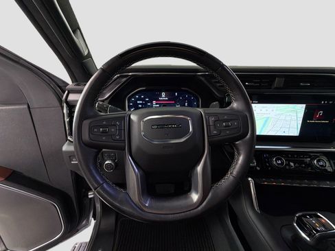 Used 2023 GMC Sierra 1500 Denali Ultimate image 11
