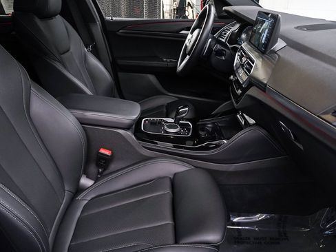Used 2023 BMW X4 xDrive30i w/ M Sport Package AWD/4WD image 19