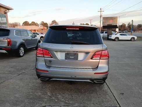 Used 2016 Mercedes-Benz GLE 350 4MATIC image 4