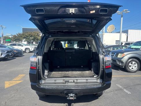 Used 2019 Toyota 4Runner SR5 RWD image 10