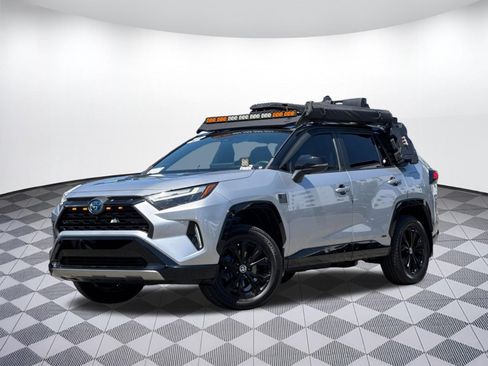 Used 2022 Toyota RAV4 XSE AWD/4WD image 29
