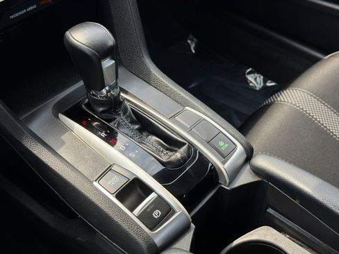 Used 2020 Honda Civic Sport image 19