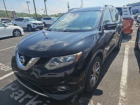 Used 2015 Nissan Rogue SL image 1