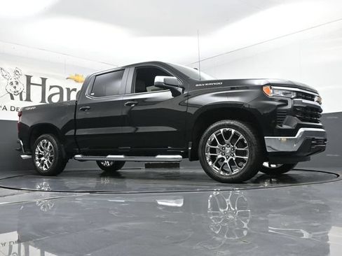New 2026 Chevrolet Silverado 1500 LT w/ Leather Package AWD/4WD image 2