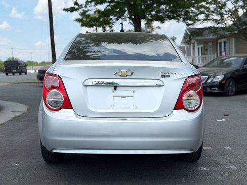 Used 2013 Chevrolet Sonic LT FWD image 5