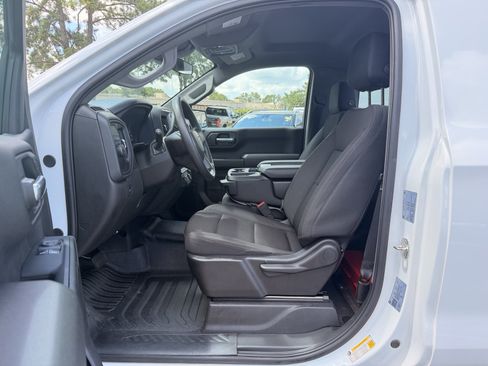 Used 2025 Chevrolet Silverado 1500 W/T RWD image 14