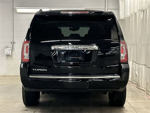Used 2020 GMC Yukon Denali w/ Open Road Package image 4