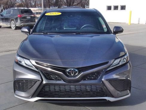 Used 2022 Toyota Camry XSE image 17