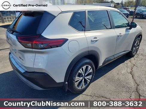 Certified 2022 Nissan Rogue SV AWD/4WD image 8