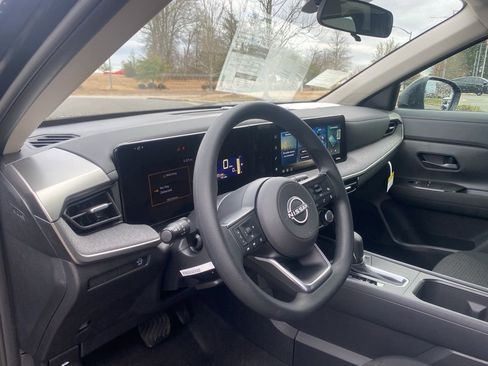 New 2026 Nissan Kicks S image 13