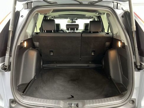Used 2020 Honda CR-V Touring image 27