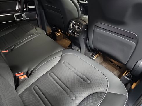 Used 2026 Mercedes-Benz G 550 image 11